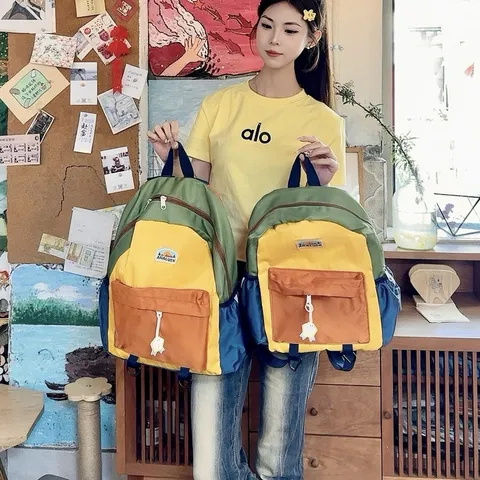Kids Waterproof Nylon Backpack Lightweight Colorblock School Bag Casual Daypack For Boys And Girls Daily Travel
