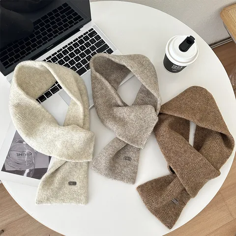 Korean Style Knitted Cross Scarf Winter Warm Neck Warmer Cross Solid Color Versatile Short Neck Gaiter For Couple