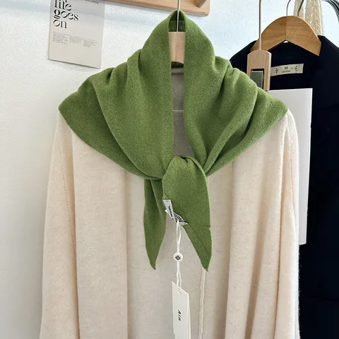 Women Winter Warm Pure Wool Triangular Scarf Solid Color Soft Neck Warmer Versatile Fashion Scarf Shawl