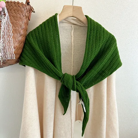 Women Winter Warm Wool Triangle Scarf Fashion Lazy Style Knitted Shawl Solid Color Casual Daily Wrap Accessories