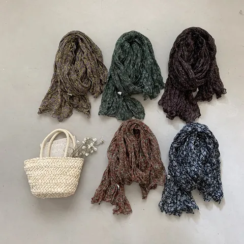 Women Retro Ethnic Style Pleated Small Floral Scarf Lightweight Polyester Soft Shawl For Travel Daily Wear