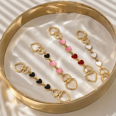 Fashion Light Luxury Heart Enamel Bag Hanging Chain Metal Heart Detachable Keychain Pendant For Women Bag Accessories