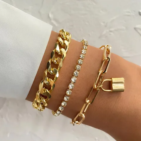 Set di Bracciali a Catena Multistrato Stile Punk Lega Strass Ciondolo Lucchetto Gioiello da Polso per Donna Festa
