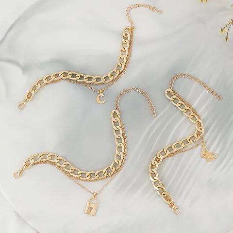 Set di Bracciali a Catena Grossa per Donne Multistrato Placcato Oro Luna Serratura Farfalla Ciondolo Bracciali Gioielli