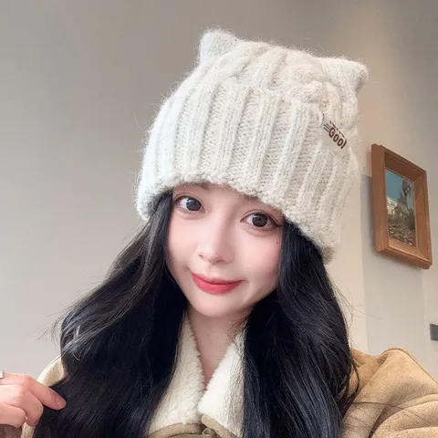 Winter Warm Gebreide Muts Voor Vrouwen Schattig Kattenoor Ontwerp Verdikte Fleece Gevoerde Casual Effen Kleur Skull Cap