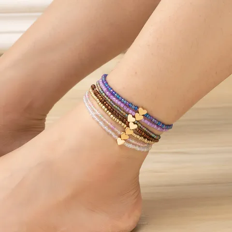 Cavigliera a Strati in Perline di Vetro Colorate Boho Con Ciondolo a Cuore in Metallo Gioiello da Piede