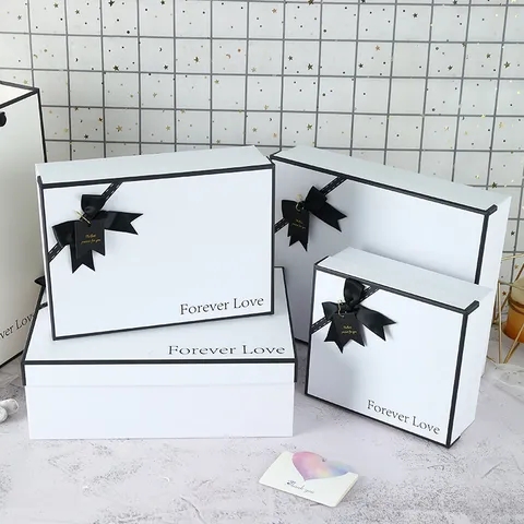 Minimalist White Gift Box With Bowknot Elegant Cardboard Present Box For Birthday Party Holiday Packaging
