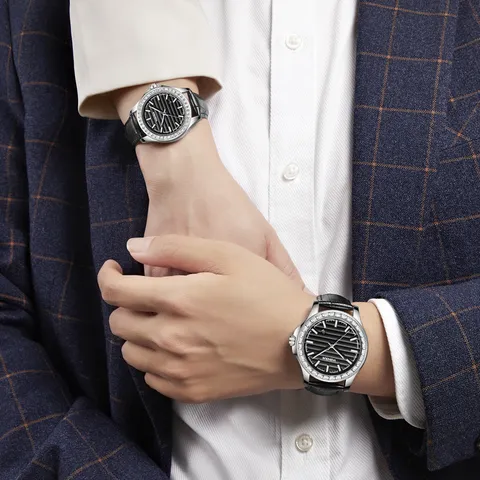 Orologio al Quarzo per Coppia Impermeabile Lega Cinturino in Vera Pelle Lunetta in Strass Casual Uomini Donne Orologio da Polso Regalo