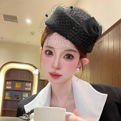 Elegant Women Vintage Pillbox Hat With Mesh Veil Bowknot Fascinator For Wedding Party Little Fragrance Style Autumn Winter Hat