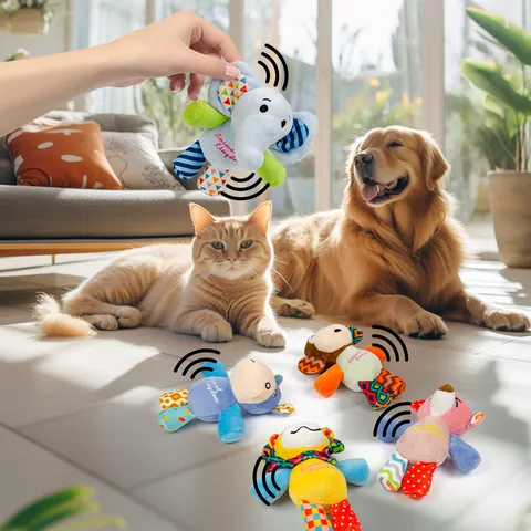 Jouets à Mâcher pour Animaux Mignon Animal Peluche Interactif Squeaky Jouet Ensemble Pour Chiens Et Chats Dentition