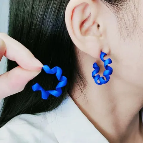 Fashion Royal Blue Geometric Metal Earrings Women Trendy Hollow Hoop Ear Studs Chic Daily Jewelry Gift