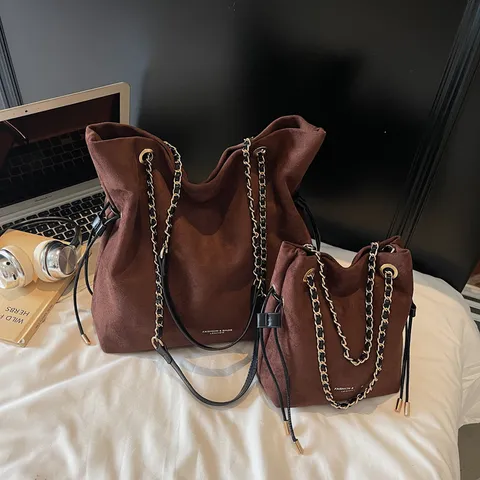 Women's PU Leather Shoulder Bag Casual Chain Tote Bag Fashion Bucket Bag Urban Minimalist Commuter Handbag Daily Matching Bag