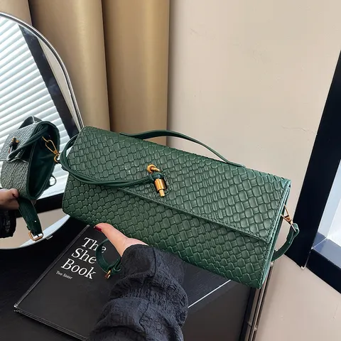 Women Woven Shoulder Bag PU Leather Luxury Designer Baguette Bag Elegant Crossbody Evening Handbag For Ladies