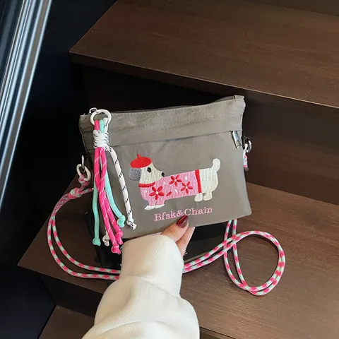 Women's Casual Nylon Crossbody Bag Cute Dog Embroidery Mini Shoulder Bag Urban Minimalist Zipper Handbag