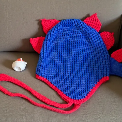 Gorro de Dinosaurio Tejido Cálido de Invierno Gorro de Felpa de Animal Novedad Orejeras Lindas Gorra Protector Térmico Viento Para Adultos