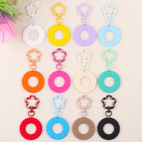 Boho Candy Color Round Acrylic Keychain Cute Flower Clasp Woven Pattern Bag Pendant Key Ring Fashion Accessories Gift