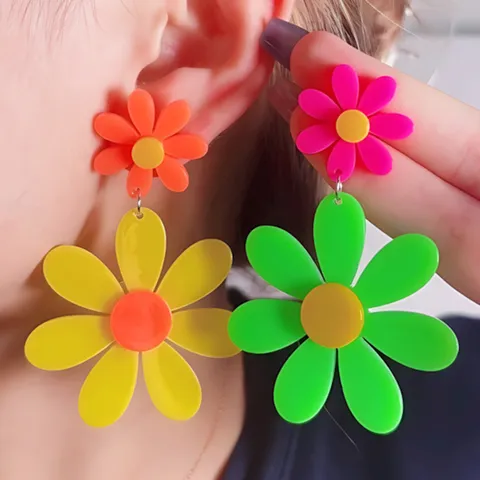Exaggerated Acrylic Sunflower Stud Earrings Fluorescent Color Splicing Floral Earrings Fashion Jewelry Gift For Women