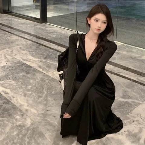 Women Long Sun Protection Clothing Ice Silk Slim Fit Hooded Outerwear Summer Thin Jacket