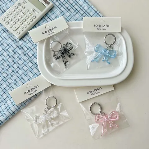 Ciondolo per Borsa con Fiocco Stampato su Entrambi i Lati in Acrilico Trasparente Simpatico Portachiavi con Fiocco Regalo