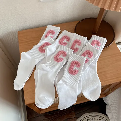 Chaussettes Slouch Femme Lettre C Mignon Casual Quotidien Coton Chaussettes Mi-Hautes Mode Douce
