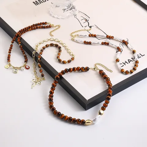 Vintage Tiger Eye Stone Beaded Necklace For Women Maillard Style Alloy Rhinestone Enamel Bowknot Clavicle Chain Jewelry Gift