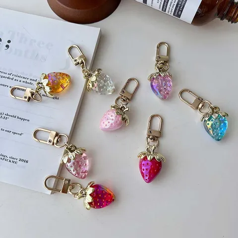 Niedlicher Erdbeer Schlüsselanhänger Süß Acryl Herz Schlüsselanhänger Taschenanhänger Frucht Beutel Charm Modeschmuck Geschenk Für Damen