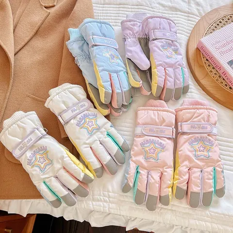 Winter Thickened Thermal Ski Gloves Touch Screen Windproof Cute Five Star Printed Gloves For Women Kids Winter Outdoor
