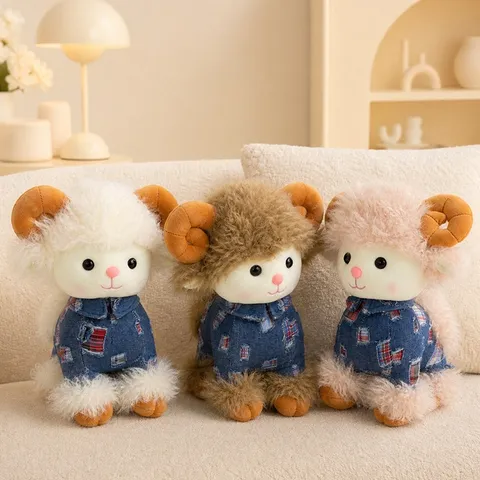 Schattig Staand Lam Knuffel Zachte Schaap Pop Met Sjaal Baret Denim Outfit Mascotte Knuffeldier Voor Kinderen Home Decor Cadeau