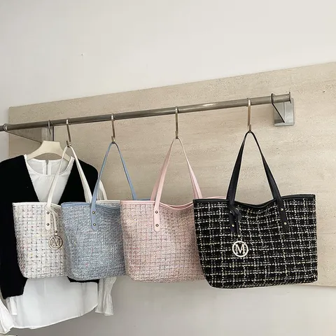 Women Plaid Tote Bag Large Capacity Woolen Fabric Shoulder Bag Elegant Tweed Underarm Purse Casual Daily Commute Handbag