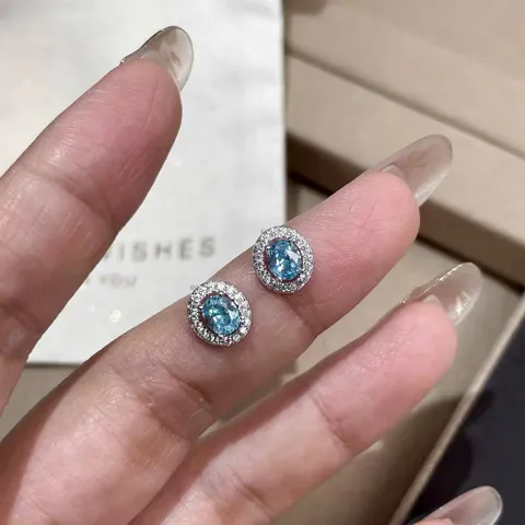 Boucles d'Oreilles Clous en Argent Sterling S925 avec Zirconia Bleu Ovale pour Femmes Collier Raffiné en Zirconia Accessoire de Mode Élégant