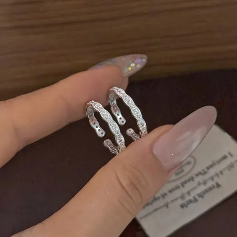 Bague Géométrique Vague en Argent Sterling 925 pour Femmes Bague en Zirconia Brillant Micro-Incrusté Bijoux de Main Minimalistes à la Mode Cadeau