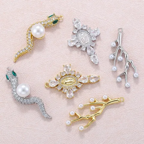 Moda Rame Ciondolo Collana Oro Platino Placcato Serpente Corallo Croce Strass Perla Artificiale Gioielli DIY