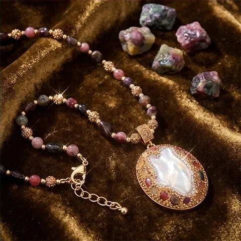 Collana di Perline Colorate in Perla Artificiale Barocca Vintage Francese da Donna Ciondolo in Conchiglia in Lega di Zinco Gioielli