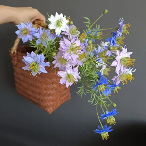 Fleur Sauvage Artificielle Marguerite Camomille Nigelle Tige de Fleur en Soie Décoration Intérieure Accessoire de Photographie Arrangement