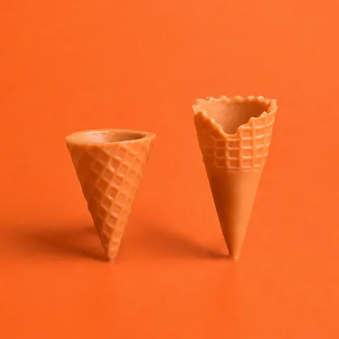 Miniature Resin Ice Cream Cone DIY Accessories Scalloped And Flat Top Waffle Cone Charms For Phone Case Decoration Crafts