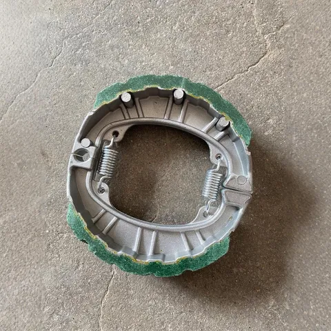 Motorcycle Drum Brake Pads CG125 Front And Rear Brake Shoes Alloy Aluminum Copper Powder Quiet Braking Spare Parts
