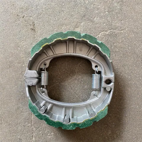 Motorcycle Drum Brake Pads CG125 Front And Rear Brake Shoes Alloy Aluminum Copper Powder Quiet Braking Spare Parts