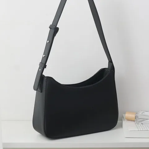 Minimalist PU Leather Underarm Bag For Women Solid Color Fashion Shoulder Bag Casual Daily Commuting Handbag