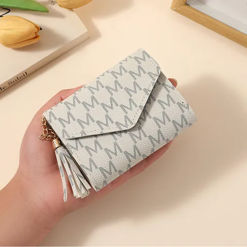 Women PU Leather Trifold Wallet Letter Print Envelope Short Card Holder with Tassel Chain Fashion Purse