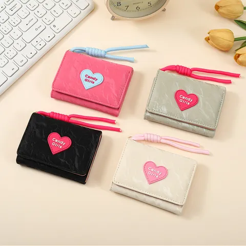 Women's Short Trifold PU Leather Wallet Cute Heart Candy Lanyard Card Holder Daily Casual Small Purse Handbag