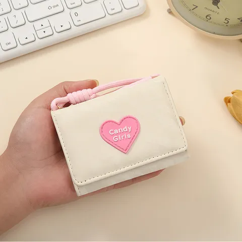 Women's Short Trifold PU Leather Wallet Cute Heart Candy Lanyard Card Holder Daily Casual Small Purse Handbag