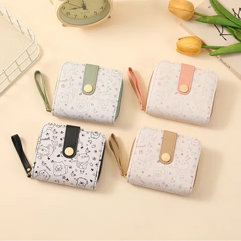 Women's Short Cute Cartoon Cat PU Leather Folding Zipper Wallet Card Holder Wristlet Casual Daily Purse Gift