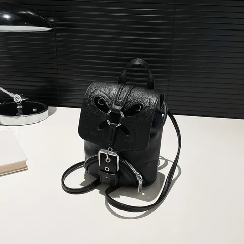 Femmes Mode PU Cuir Mini Sac à Dos Mignon Papillon Découpe Petit Casual Sac de Voyage École Sac à Main