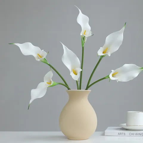 Calla Lily Artificiel Branche Unique PU Double Pétales Fleur Toucher Réel Pour Décoration Maison Mariage Accessoire Photographie