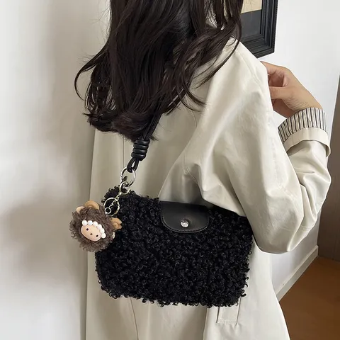 Women's Sherpa Fleece Crossbody Bag Winter Plush Shoulder Bag With Contrast Faux Leather Flap And Cute Animal Pendant Handbag
