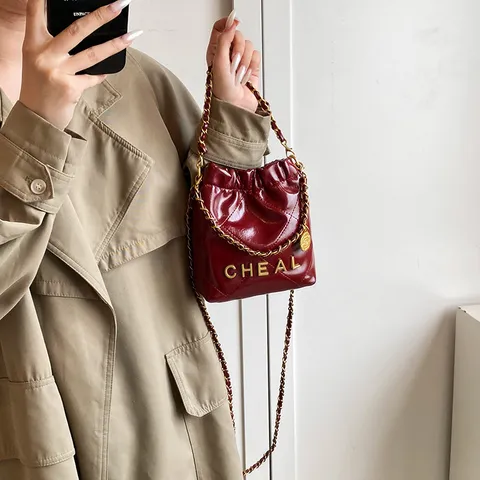 Women Fashion Quilted Chain Bag PU Leather Mini Bucket Crossbody Bag Casual Commuting Shoulder Handbag
