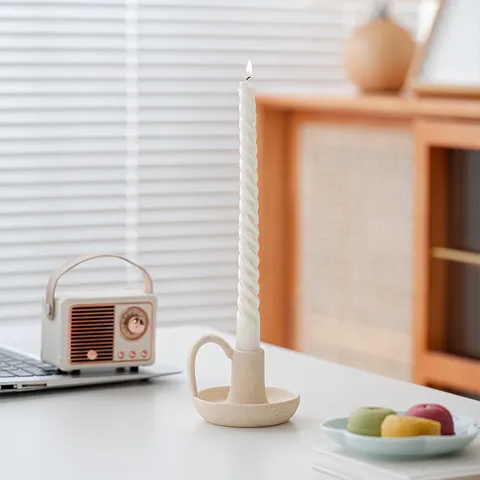 Bougeoir en Céramique Nordique Minimaliste Avec Poignée Support de Bougie Décoratif Moderne pour Décoration de Table à Manger