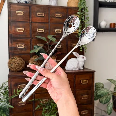 Stainless Steel Long Handle Mixing Spoon Cute Cat Paw Hollow Coffee Dessert Honey Tea Spoon Kitchen Tableware