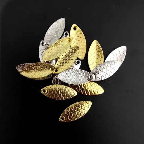 Bulk Steel Fishing Lure Blades Willow Leaf Spinnerbait Fish Scale Design Micro Fishing Lure Line Accessories