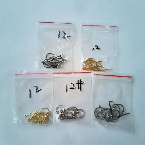 Carbon Steel Barbed Fishing Hooks With Hole Flattened Design Sharp Fishing Tackle Accessories For Freshwater Saltwater Fishing